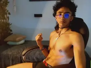 Cam4 Nude Webcam of caleb_stefan