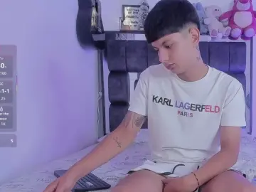 Cam4 Adult Webcams of naughty_daniel