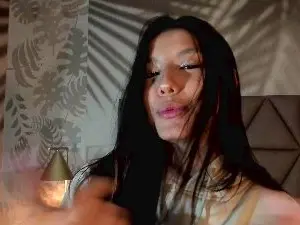 Cam4 Adult Webcam of Yvonne_Collins