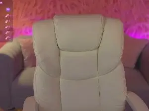 Cam4 Private Sex Chat of OliviaMore