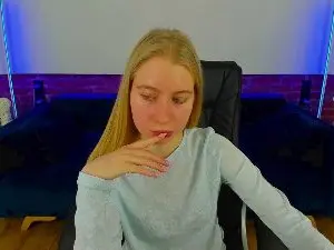 Cam4 Watch Live Sex Cams of Alina__Blonde