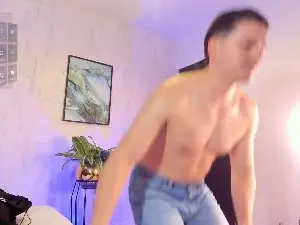 Cam4 Live Sex of CamiloSeed