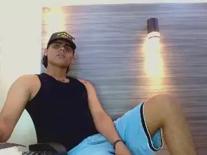 Cam4 Sex Cam of DamianFrostt