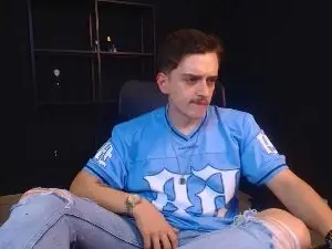 Cam4 Live Sex of FelixStark