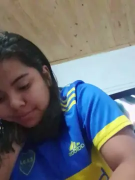 Cam4 Free Porn Cam of morena24sexyfun