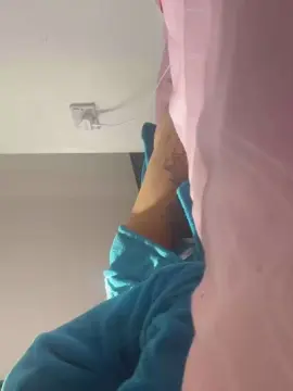 Cam4 Nude Webcam of lucyloo4