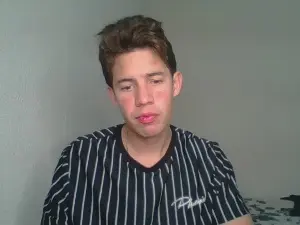 Cam4 Live Sex of Ares_25