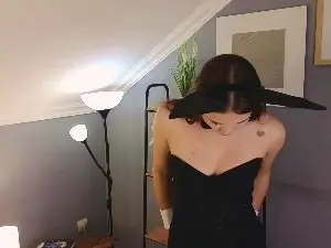 Cam4 Live Porn of AdriannaMann