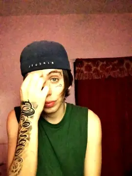 Cam4 Live Sex of sableye21