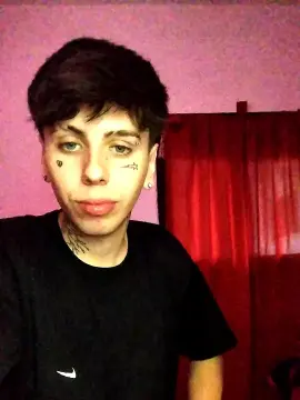 Cam4 Live Porn of sableye21