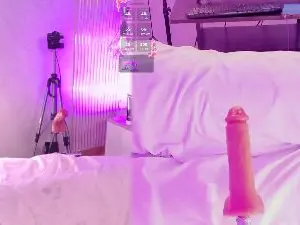 Cam4 Adult Webcam of PeachMonroe_