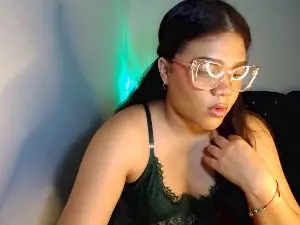 Cam4 Sex Chat of isamoon_hot