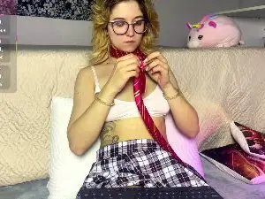 Cam4 Free Live Porn of Sophiasnarl