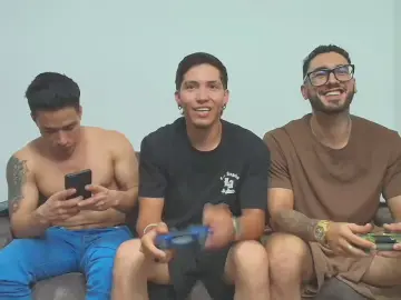 Cam4 Sex Cam of thebadboys01