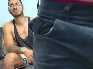 Cam4 Live Sex Cam of thebadboys01