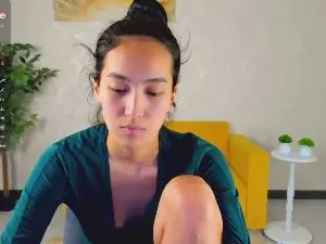 Cam4 Adult Video Chat of FlirtyAura