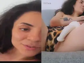 Cam4 Free Live Porn of Mykymykyyyy