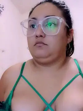 Cam4 Live Porn of MelonessRikoss