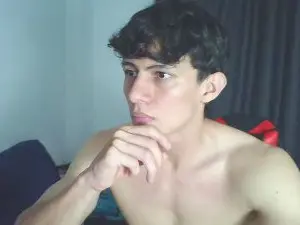 Cam4 Sex Chat of ares_bigcock