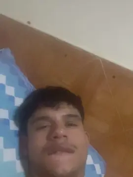 Cam4 Free Live Porn of luder39