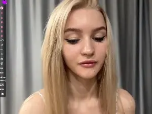 Cam4 Free Live Porn of MeredithWojnar