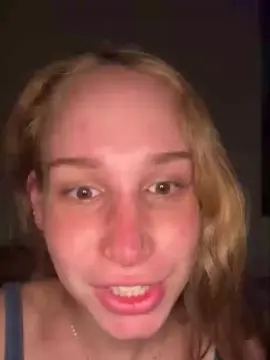 Cam4 Live Porn of helenawrld