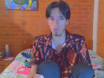 Cam4 Free Porn Cam of johan70sexy