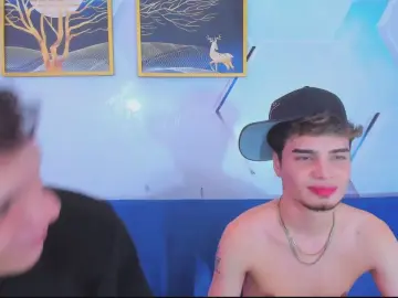 Cam4 Private Sex Chat of Alex_jeins_at