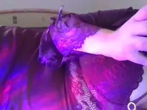 Cam4 Free Live Porn of KellyD56
