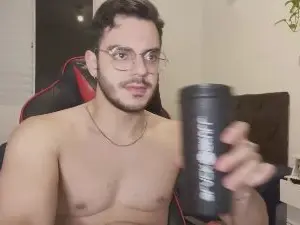 Cam4 Watch Live Sex Cams of Leo20k