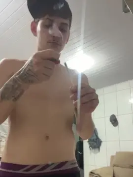 Cam4 Adult Webcams of Surfista244