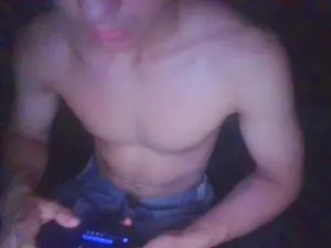 Cam4 Watch Live Sex Cams of reymisterio21