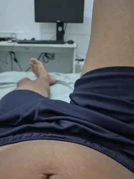 Cam4 Free Porn Cam of mlkbaianoputo