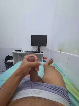 Cam4 Live Sex of mlkbaianoputo