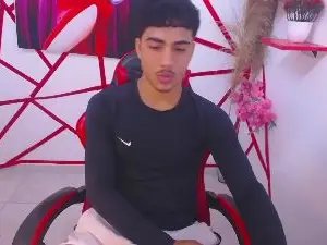 Cam4 Best live sex cam show of Oliver_Parker