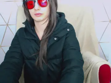 Cam4 Live Sex Cam of CarliSoSexy25