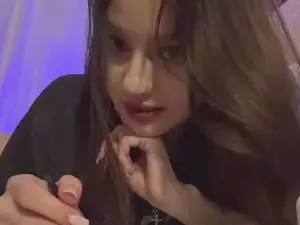 Cam4 Free Live Porn of GraciaSmink