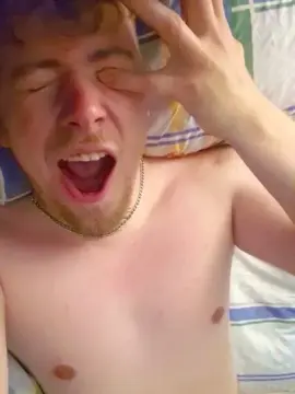 Cam4 Free Porn Cam of TwinkXL