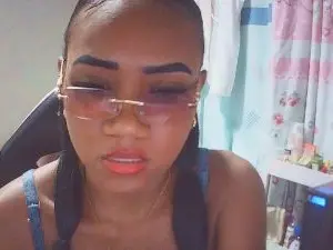 Cam4 Adult Webcam of Farianna_hot