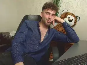 Cam4 Free Porn Cam of KyloEast