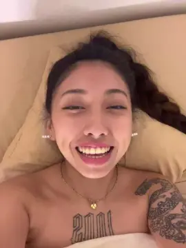 Cam4 Adult Video Chat of cristalzitaok1