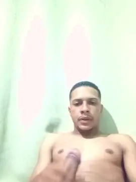 Cam4 Free Porn Cam of Danielsjl