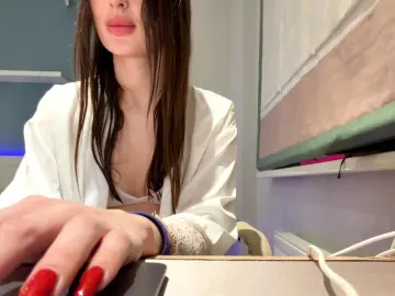 Cam4 Free Porn Cam of LeishaProbert