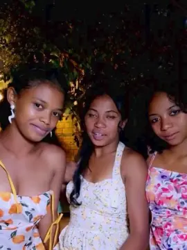 Cam4 Live Sex Cam of NickiFrenchy