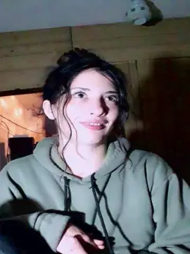 Cam4 Free Porn Cam of MeliMe73