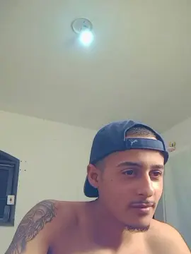 Cam4 Live Sex of sant2951