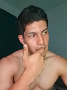 Cam4 Watch Live Sex Cams of JohnnyRuizXXX