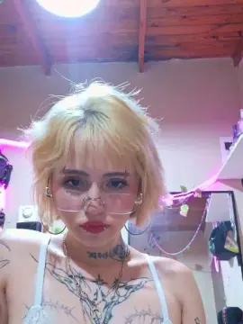 Cam4 Adult Webcam of Gl0w