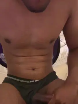 Cam4 Watch Live Sex Cams of Landi333