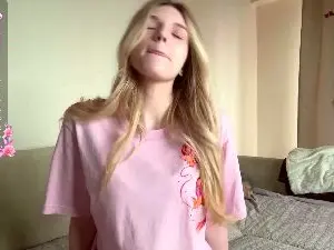 Cam4 Private Sex Chat of SHY_XOXO